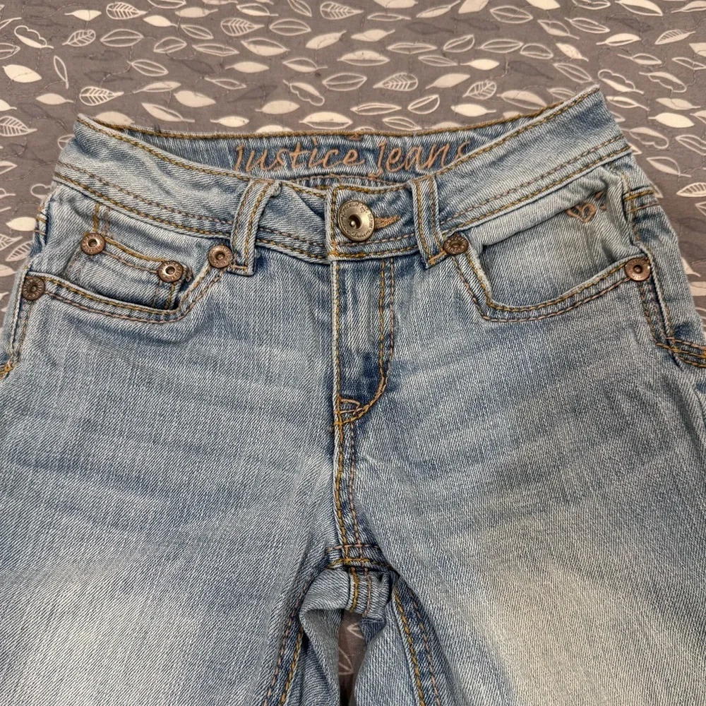 JUSTICE Girls’ Faded Blue Jeans, size 10S